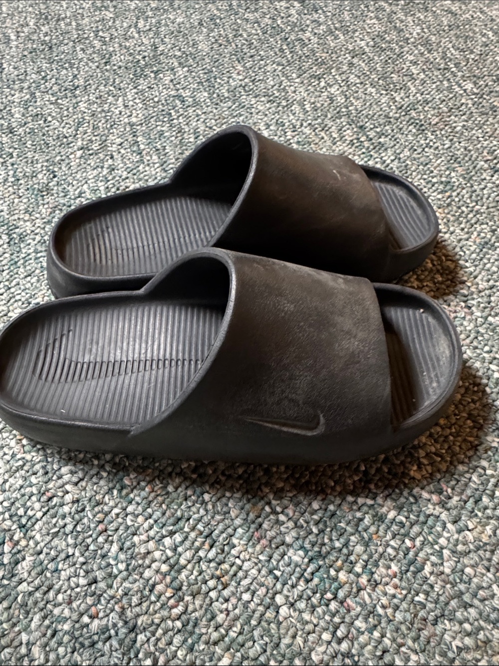 Nike Black Men's Slide Sandals with Embossed Swoosh
